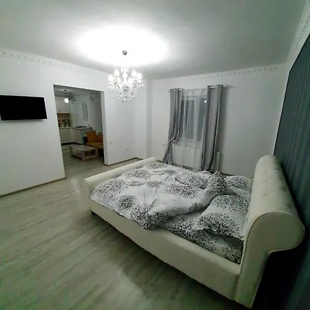 Apartament Elegance Апартаменти Брашов